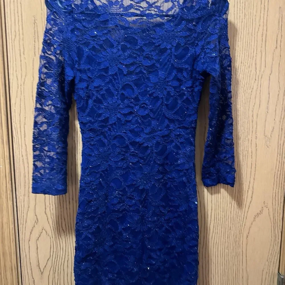 Blue sparkle dress size small ❤️